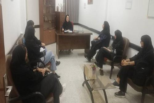 برگزاری جلسه ی گسترش فعالیت های مشاوره ی امین واحد قائمشهر، با حضور جمعی از دانشجویان